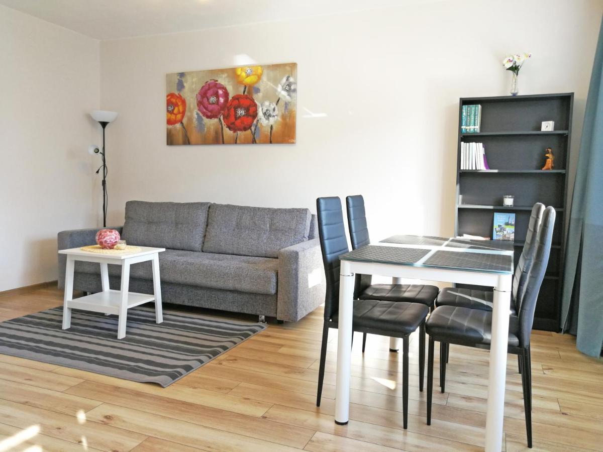 Siauliai Central Apartment @ Traku Street Exterior photo